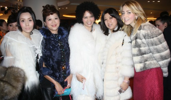 LADY_FUR_HONG_KONG