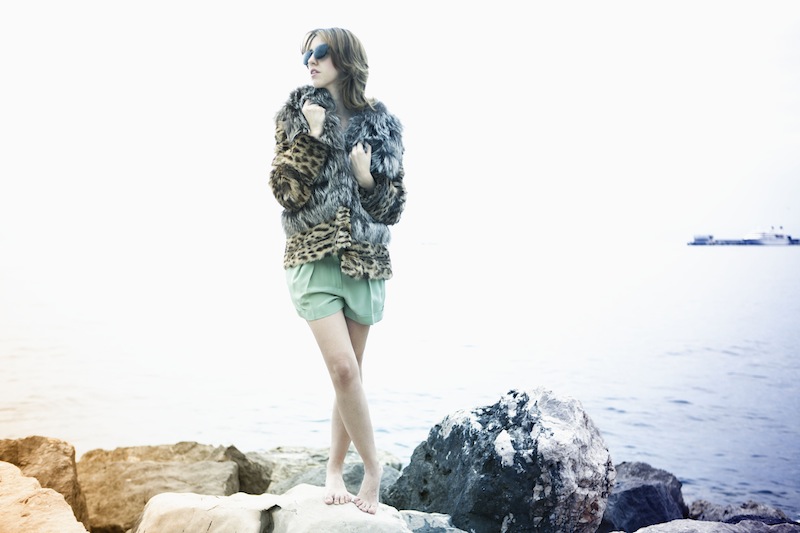 lynx_fur_coat_lady_fur_welovefur