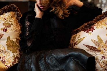 in_beijing_samantha_dereviziis_hotel_fahsion_week