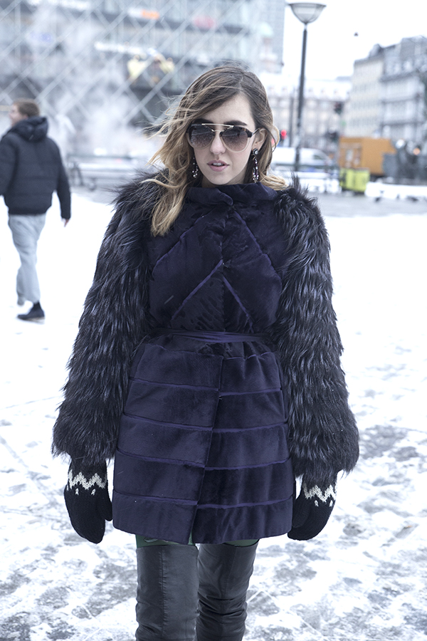 ladyfur_mink_fox_furcoat_prada_sunglasses_strategia_leather_boots_lefluflu_tights_snow_copenhagenfashionweek