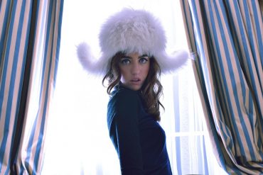 lady fur fur hat chanel copenhagen photo umberto gorra