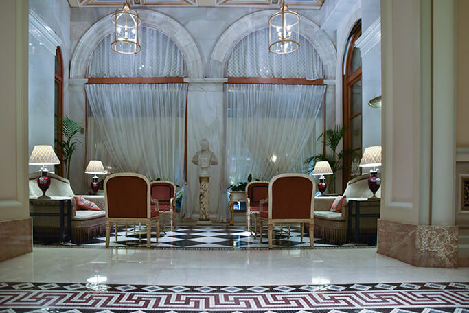 nafa gala photo 2015 athens lady fur