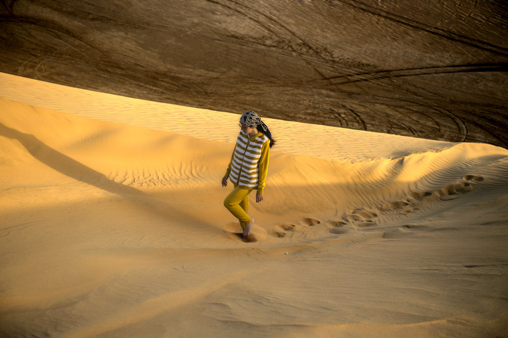 fur vest qatar desert