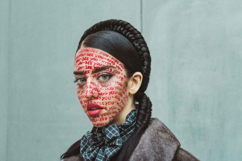 prada fur coat samantha de reviziis